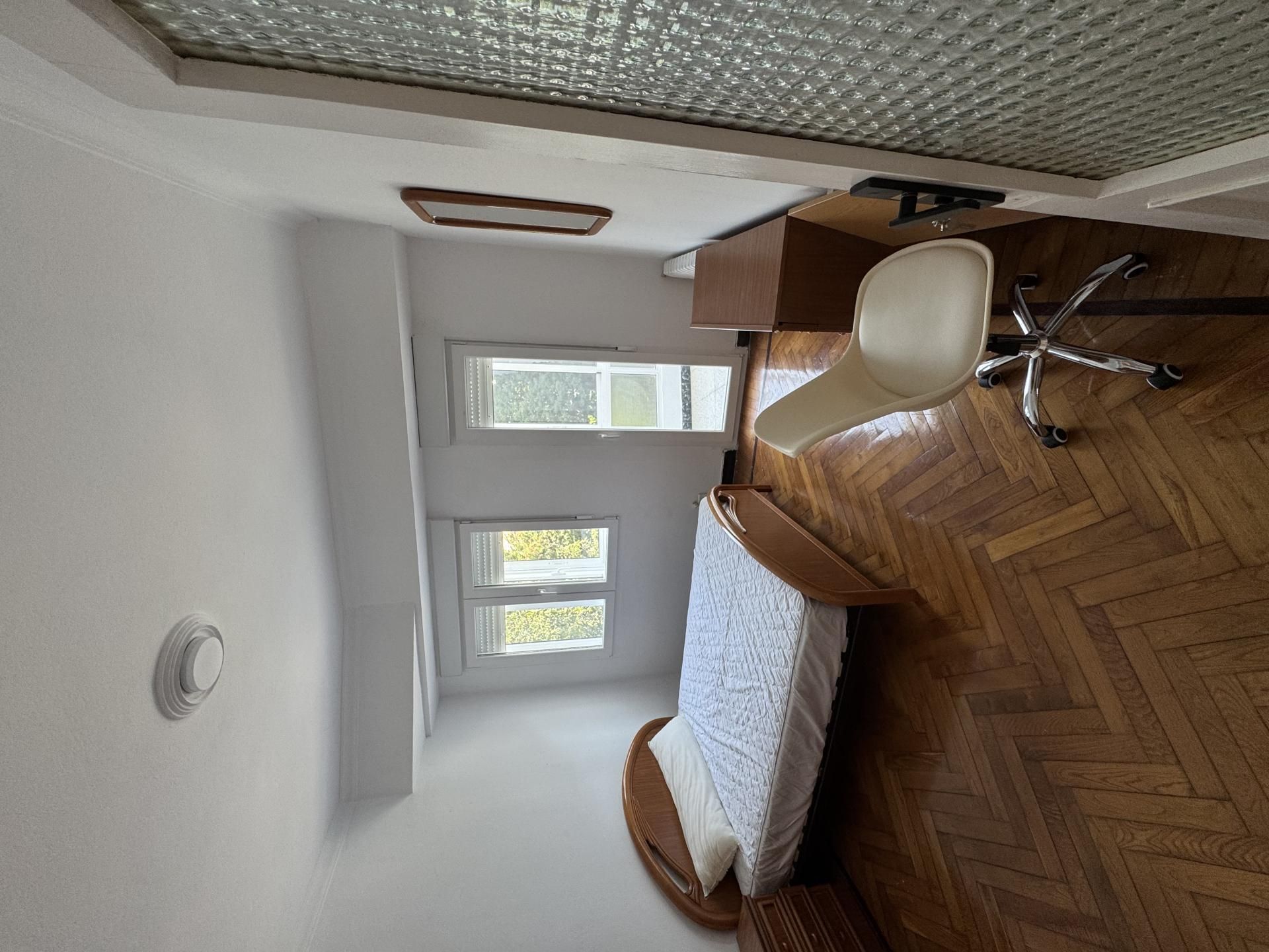 Bedroom of Flat to share in Lugo Capital  with Heating, Parquet flooring and Furnished