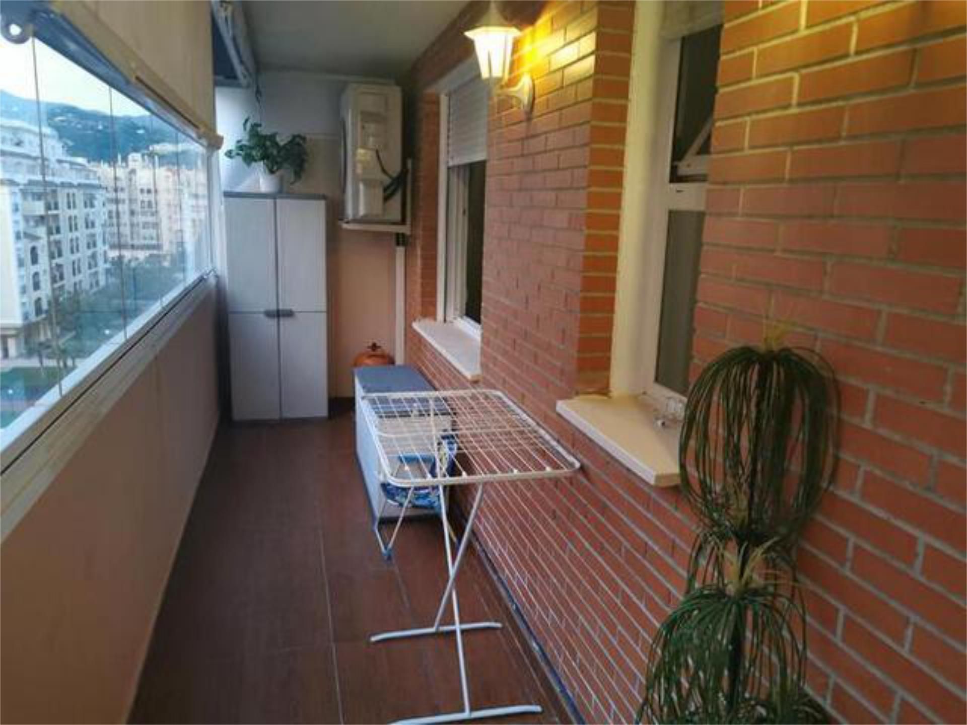 Terraza de Apartamento de alquiler en Estepona con Calefacción, Terraza y Piscina