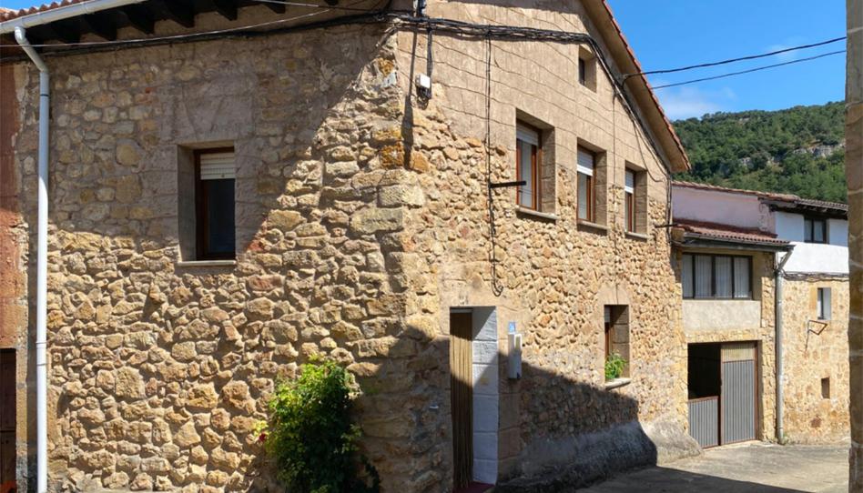 Single-family semi-detached for sale in Carretera de Oña, 14, Salas de Bureba, Burgos - image 1 Photo 1 of Single-family semi-detached for sale in Carretera de Oña, 14, Salas de Bureba, Burgos