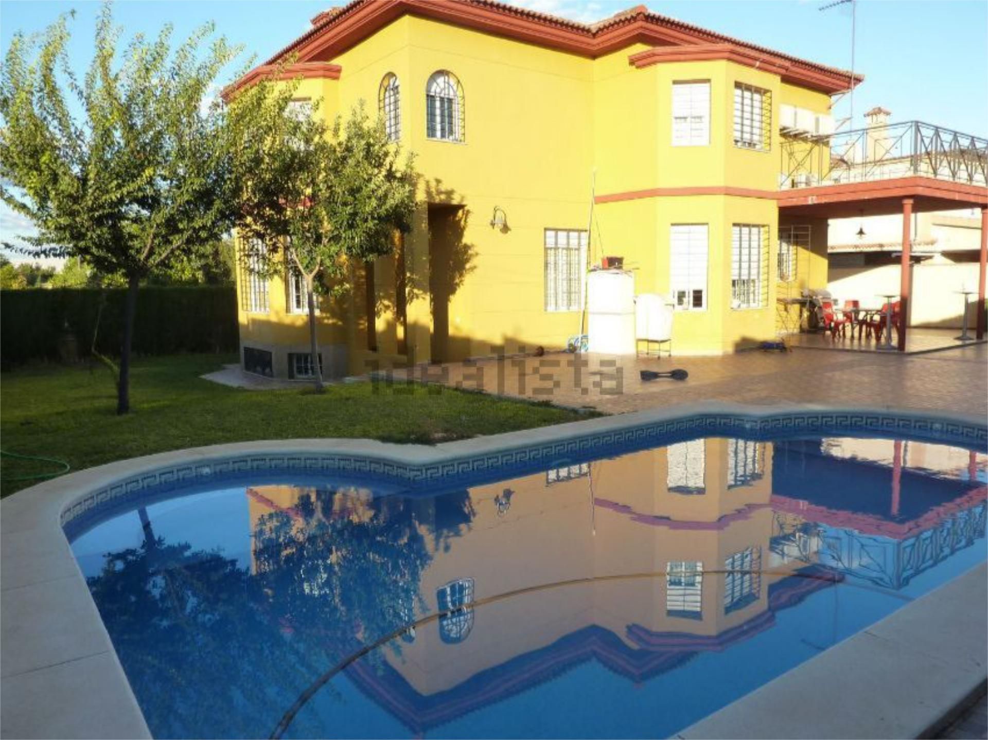 Pis en venda a Luis de Gongora, 17, Bollullos de la Mitación Piscina de Pis en venda en Bollullos de la Mitación amb Aire condicionat, Terrassa i Piscina