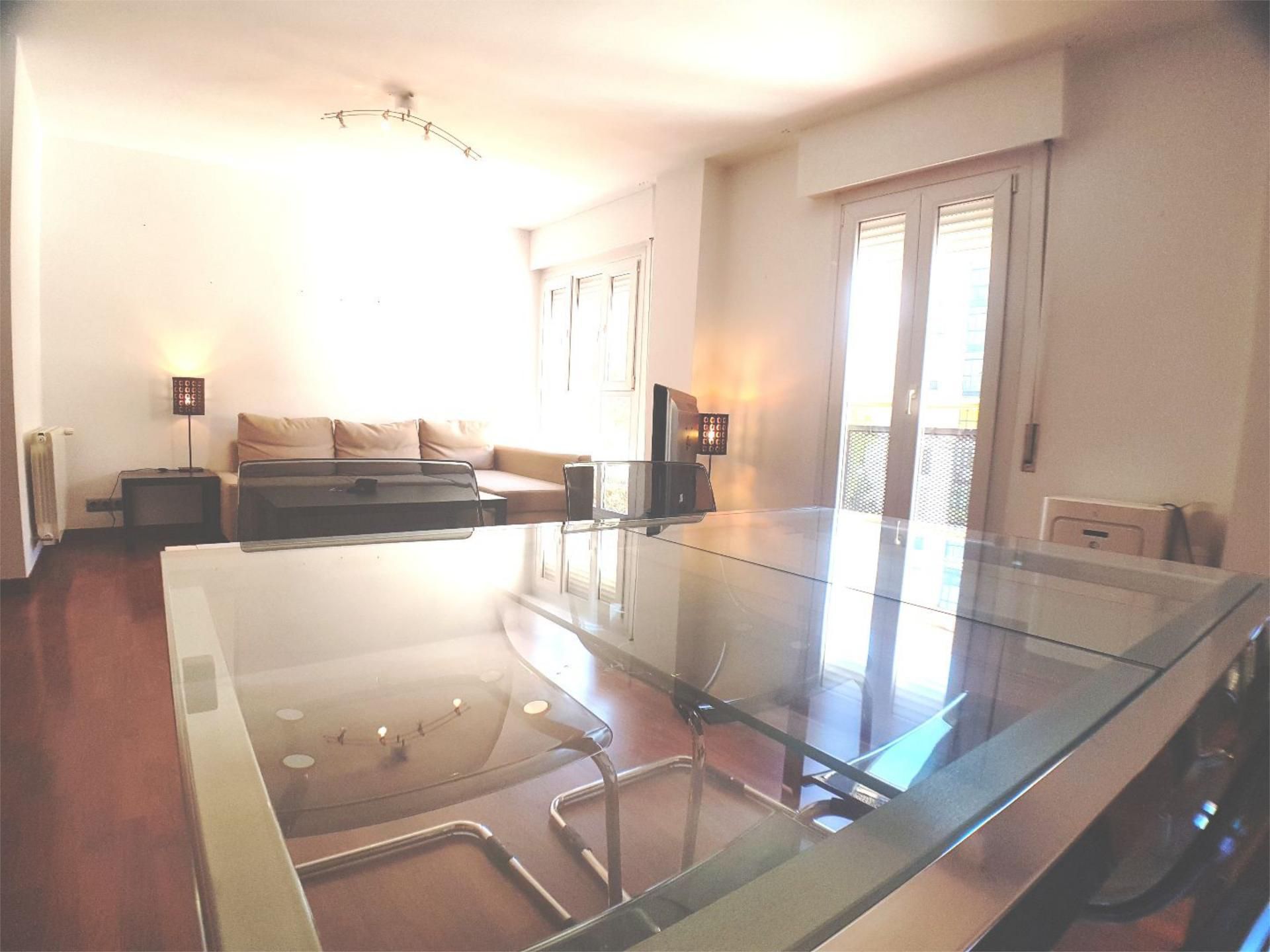 Sala de estar de Piso de alquiler en  Huelva Capital con Aire acondicionado, Calefacción y Parquet