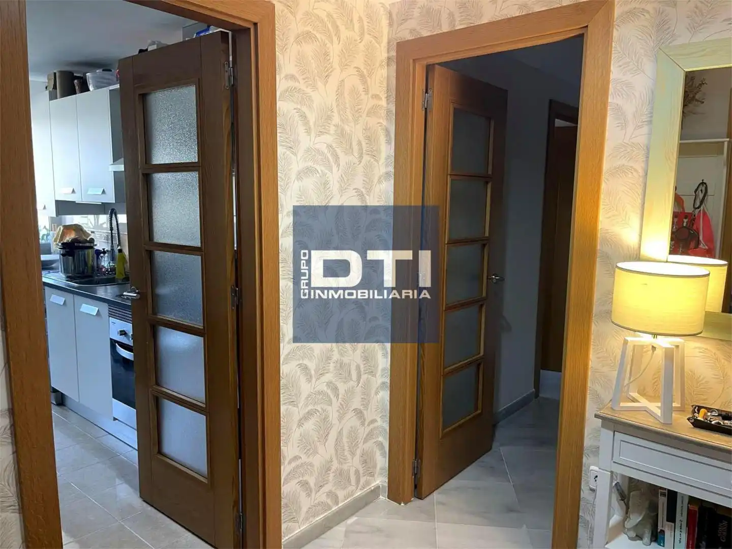 Flat for sale in Calle Castilla, 10, Pescadería Flat for sale in Huelva Capital with Air Conditioner