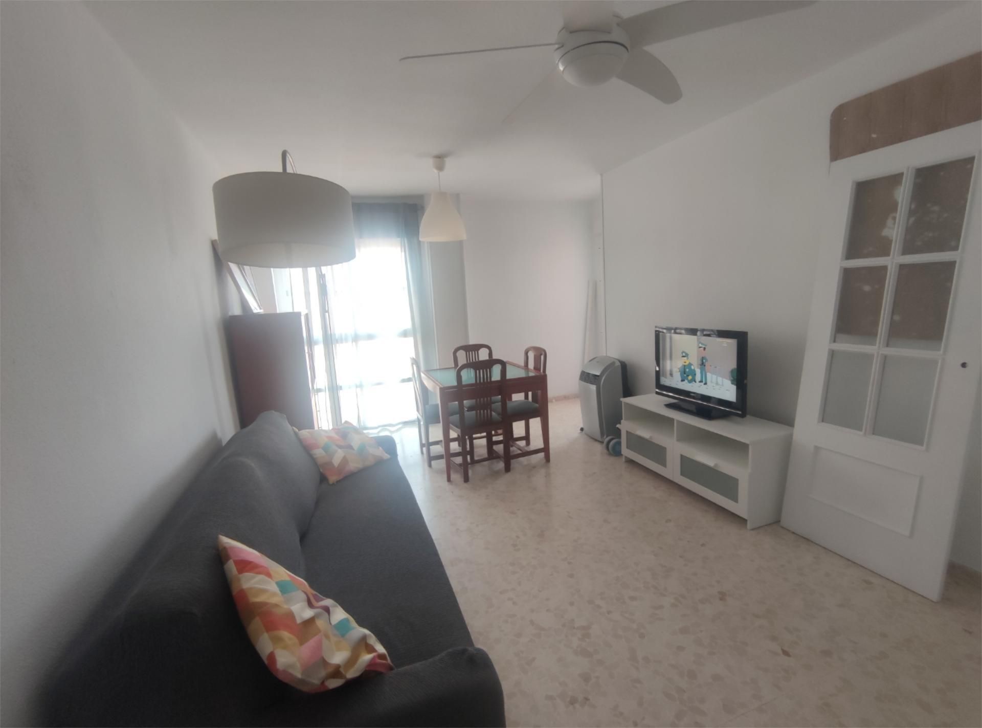 Sala d'estar de Apartament de lloguer en Roquetas de Mar amb Aire condicionat, Calefacció i Terrassa
