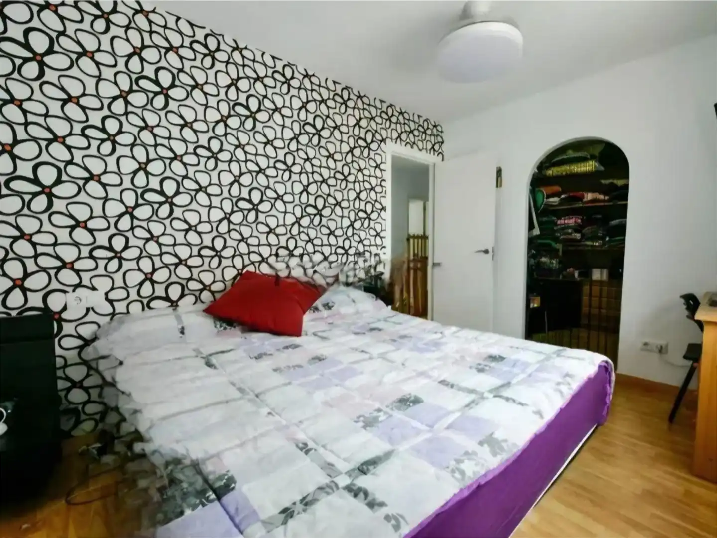 Habitación de Casa adosada en venta en Cuevas del Becerro con Parquet y Terraza