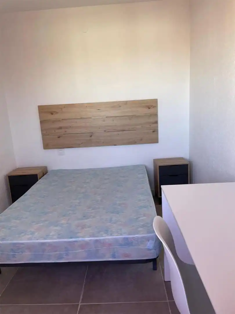 Zimmer in Calle Núñez de Balboa, 25, San Bartolomé - Millán de Priego Zimmer in Calle Núñez de Balboa, 25, San Bartolomé - Millán de Priego