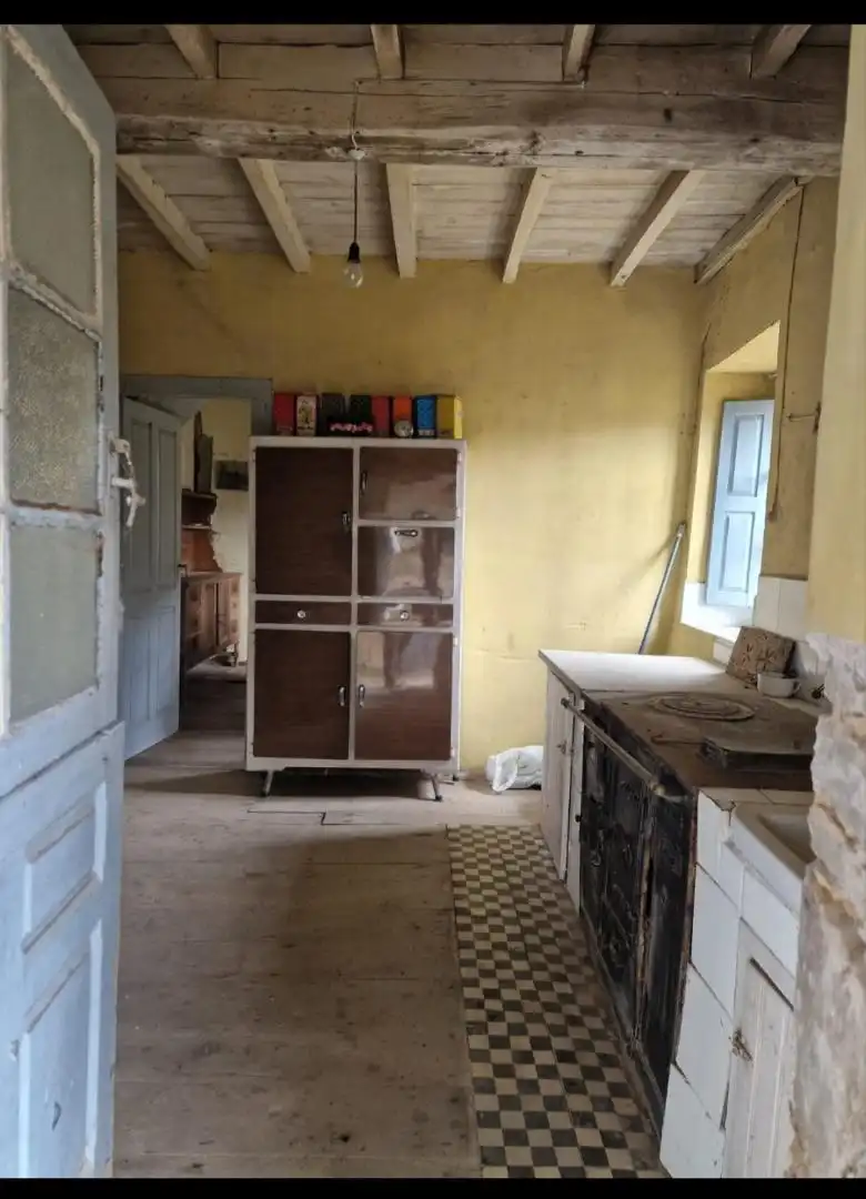 Cocina de Finca rústica en venta en Quirós