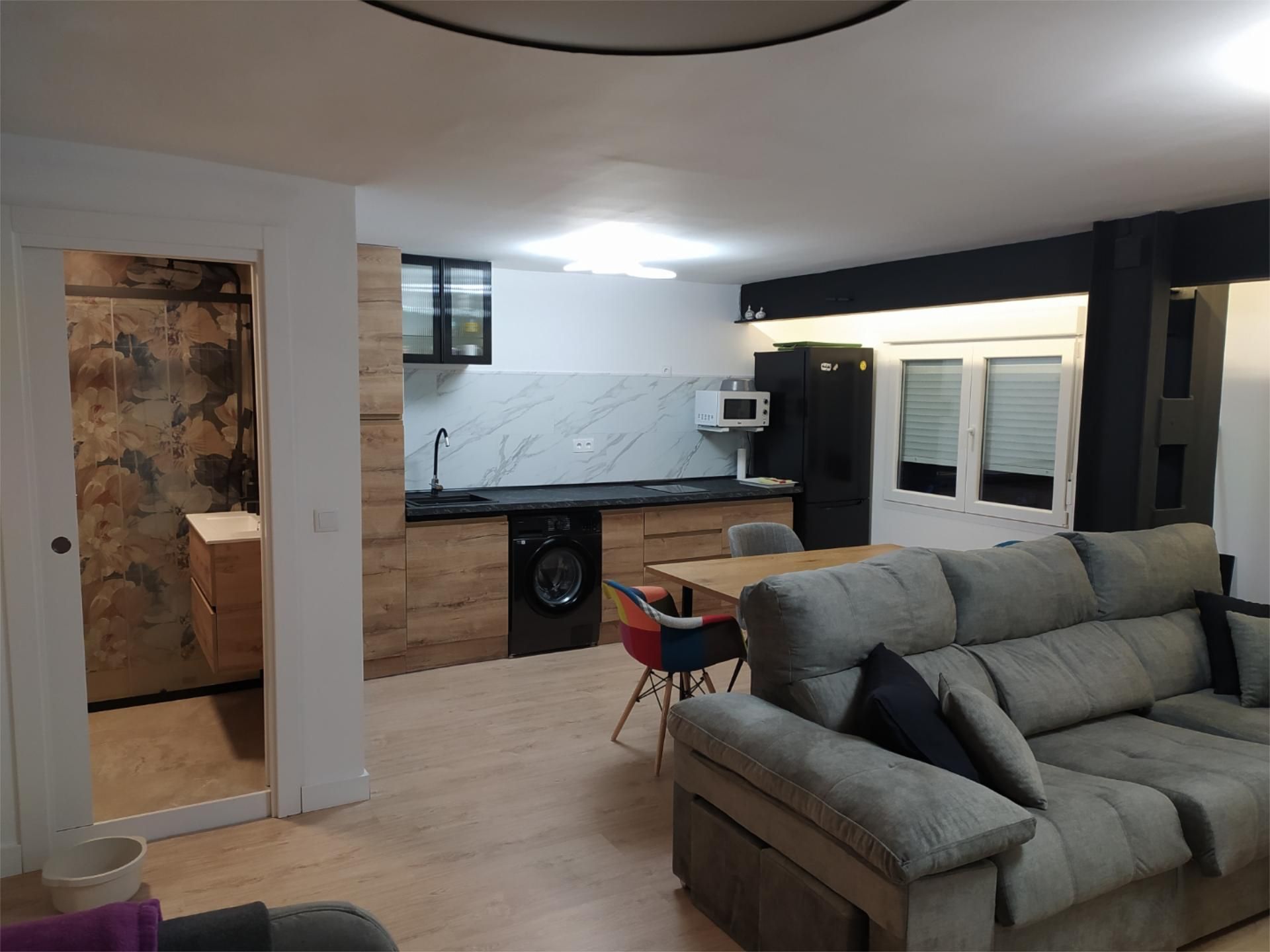 Kitchen of Loft to rent in Gijón   with Heating, Furnished and Washing machine