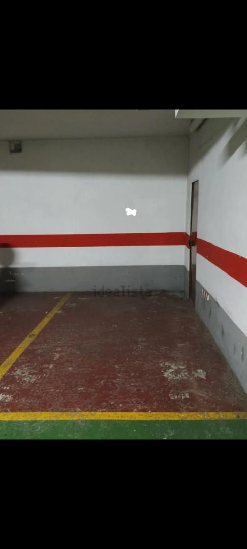 Aparcament de Garatge de lloguer en  Zaragoza Capital