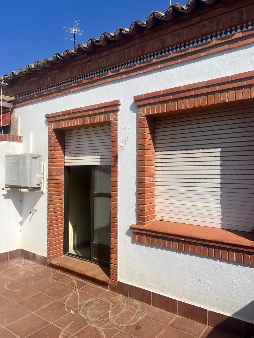 Exterior view of Attic for sale in Marmolejo  with Air Conditioner and Terrace