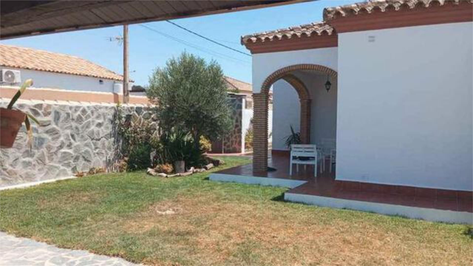 Single-family semi-detached to rent in Los Franceses – La Vega