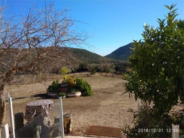 Casa adosada en Venta en Zarza-Capilla