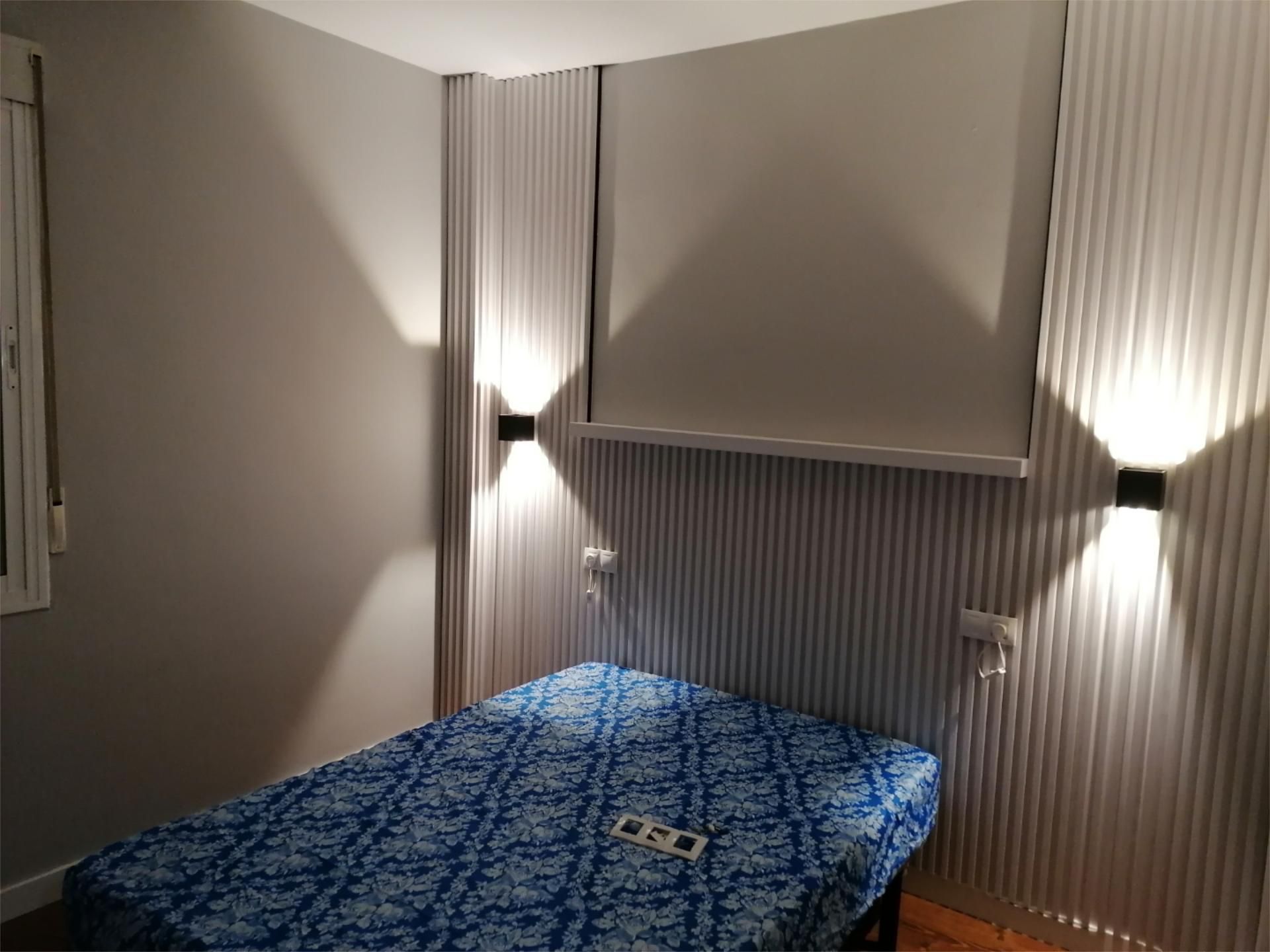 Bedroom of Flat to rent in Fuente Palmera  with Heating, Parquet flooring and Furnished