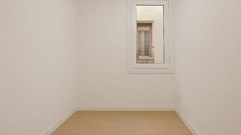 Foto 5 de Piso en venta en Avinguda Sant Esteve, 67, Sant Miquel, Barcelona