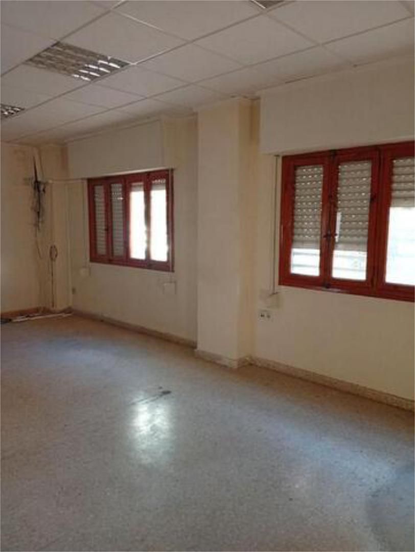 Piso en venta en Villena con Terraza