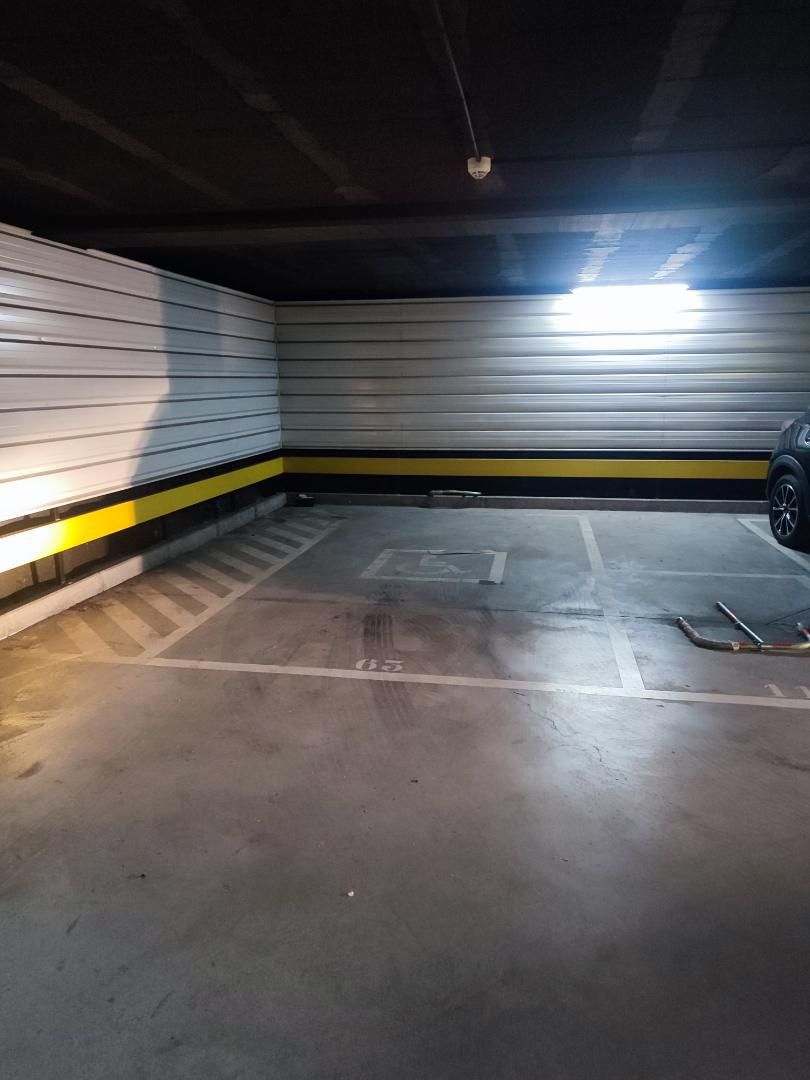 Parking of Garage to rent in  Madrid Capital
