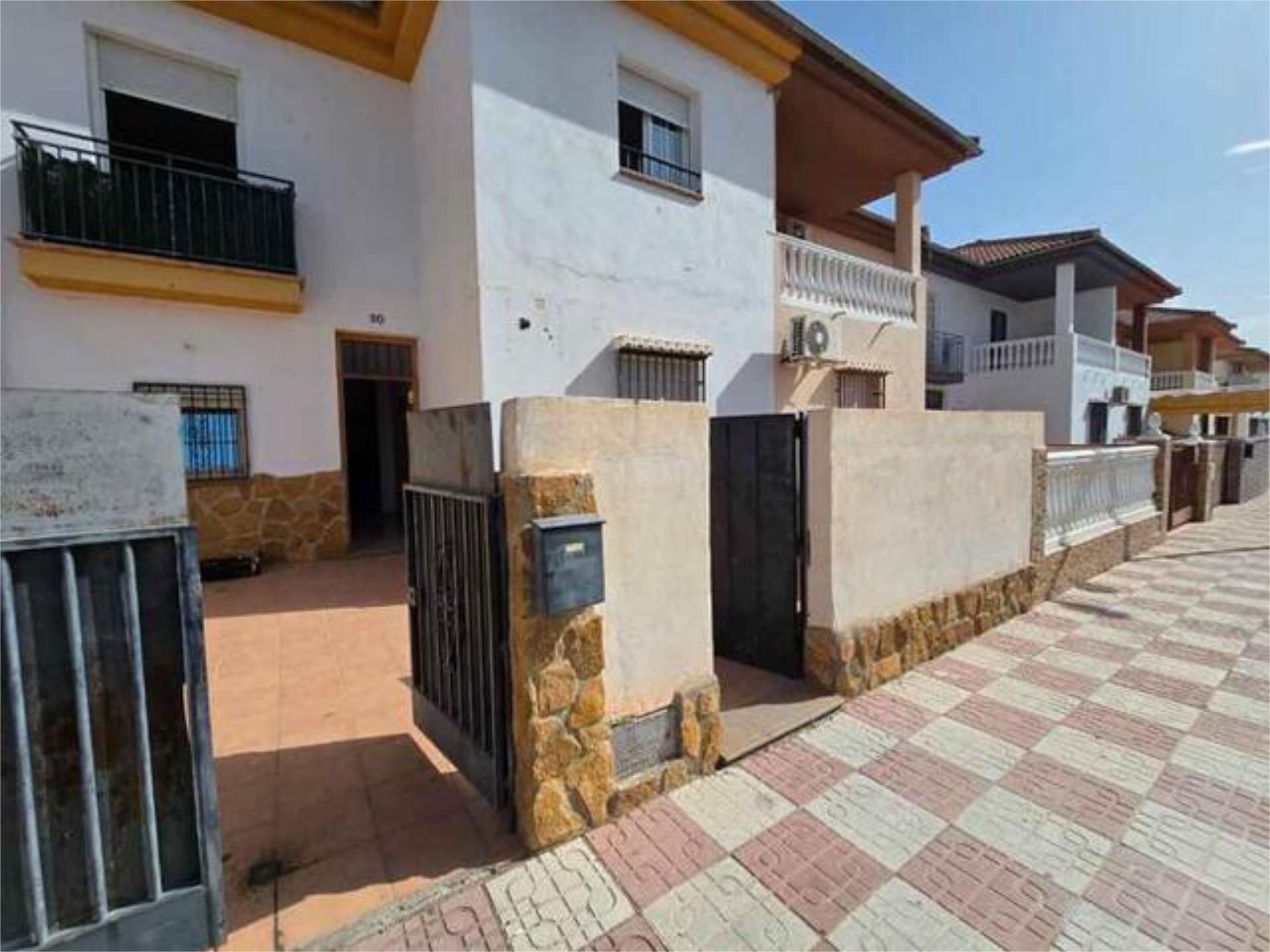 Exterior view of House or chalet for sale in Valderrubio
