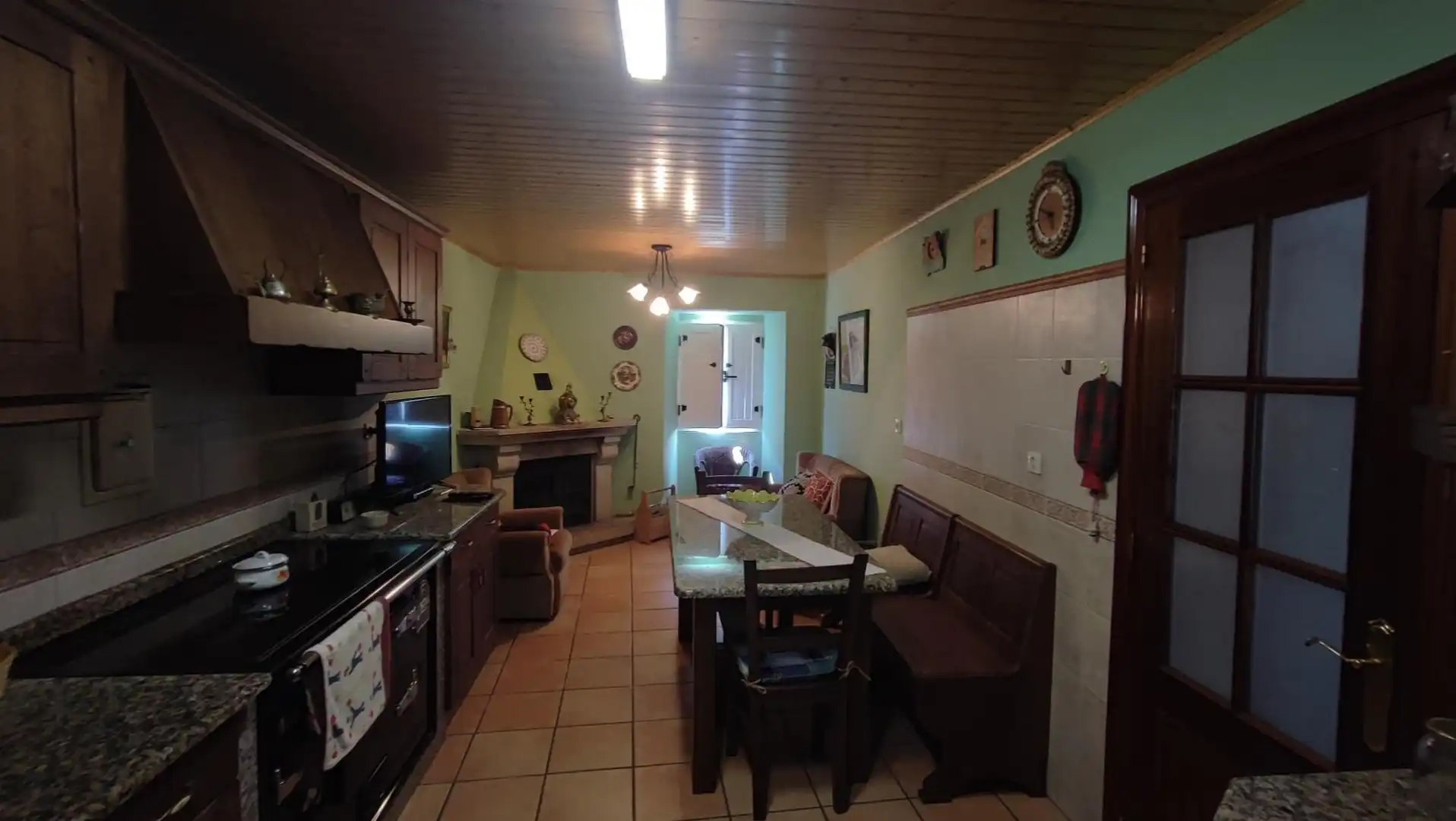 Casa o xalet en venda a Lugar a Pedranegra, 2, Guitiriz Cuina de Casa o xalet en venda en Guitiriz
