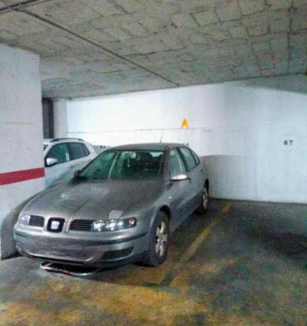 Aparcament de Garatge de lloguer en  Sevilla Capital