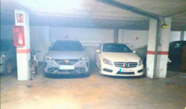 Garaje en Venta en Calle Almendralejo, 14A en Parque Alcosa