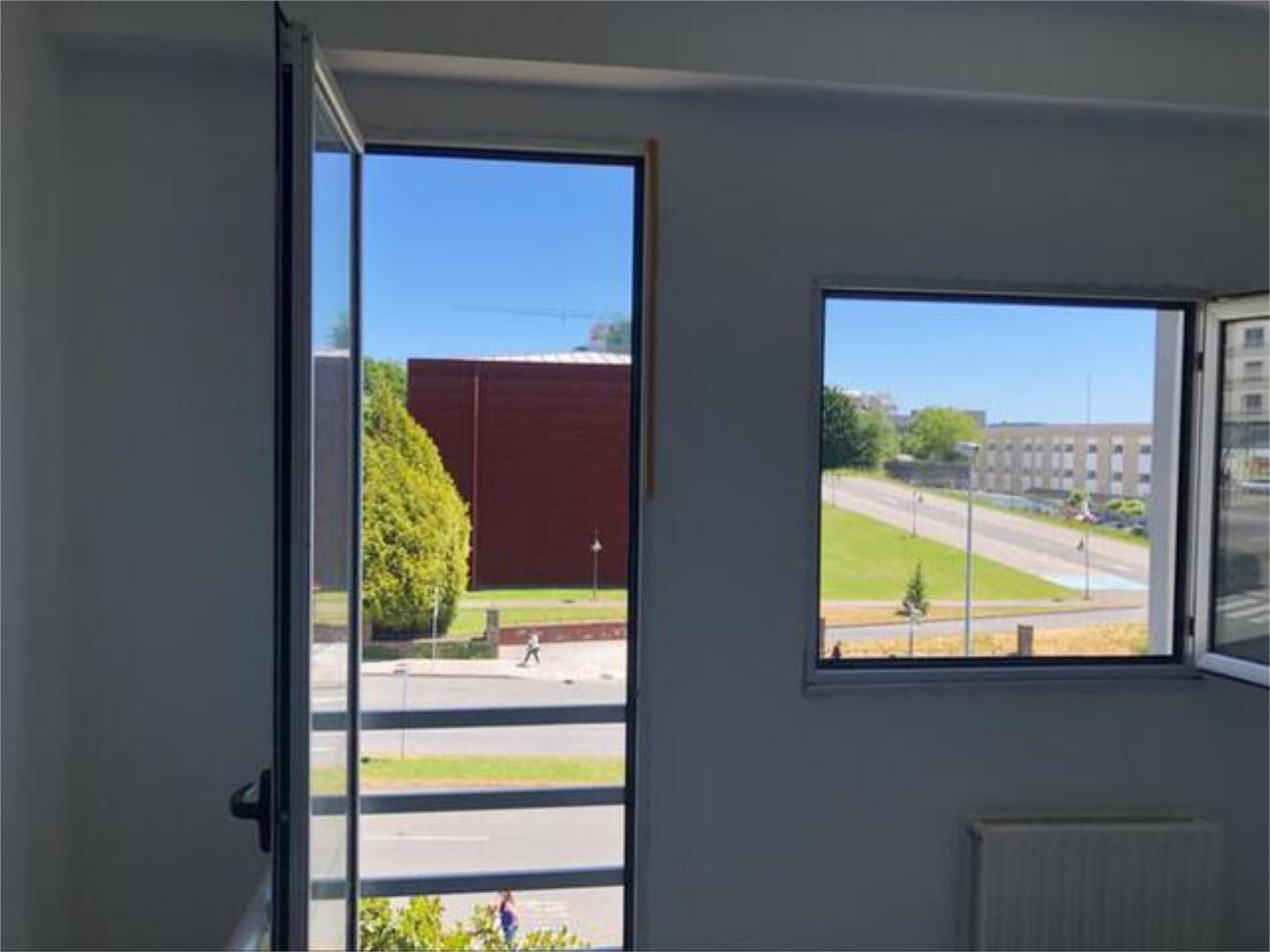 Vista exterior de Apartament de lloguer en Lugo Capital amb Calefacció i Moblat