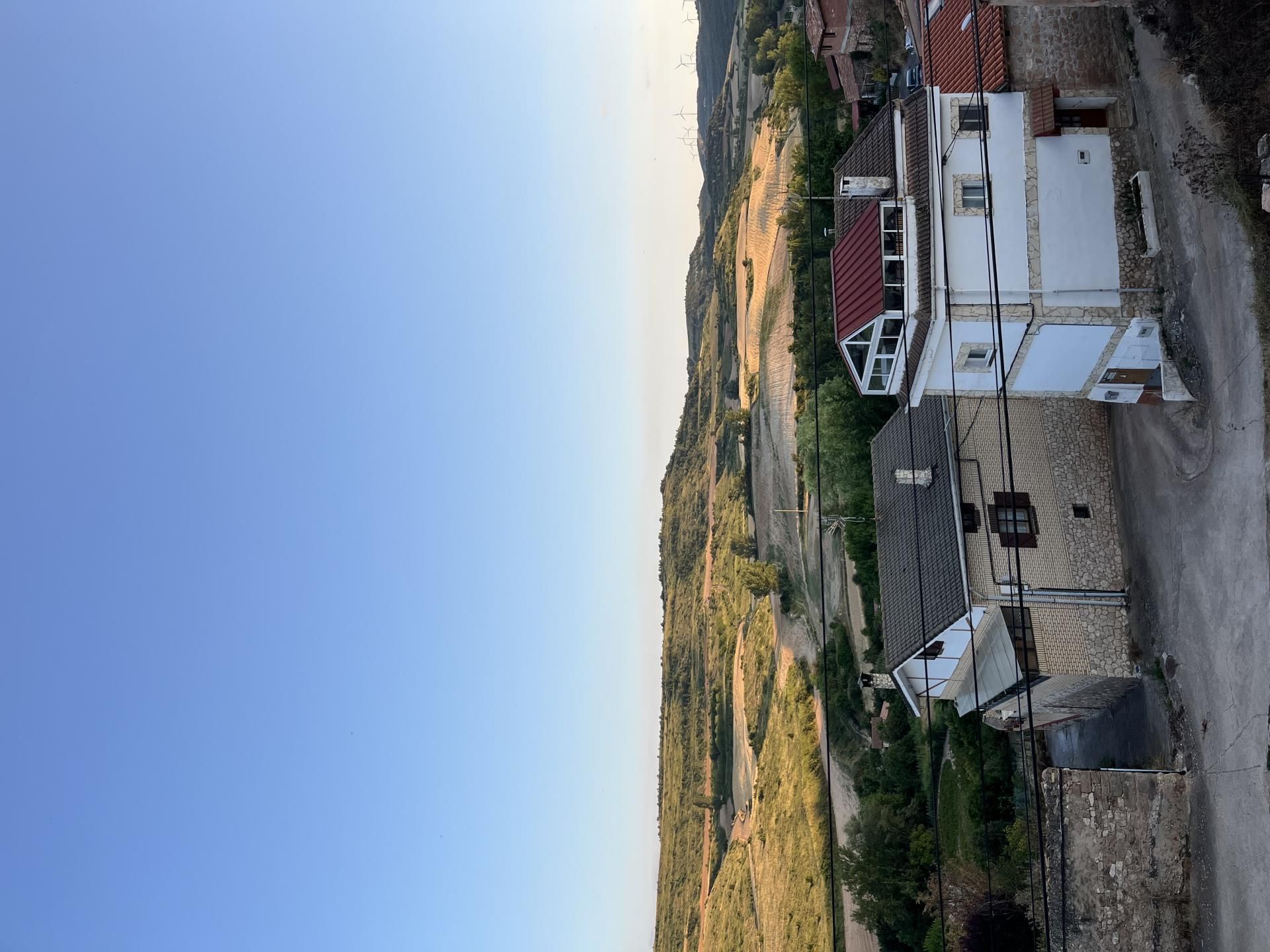 Vista exterior de Casa o xalet en venda en Briviesca amb Terrassa i Balcó