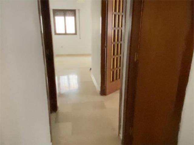 Piso en Alquiler en Avenida Ronda de los Tejares, 19 en Zona Centro