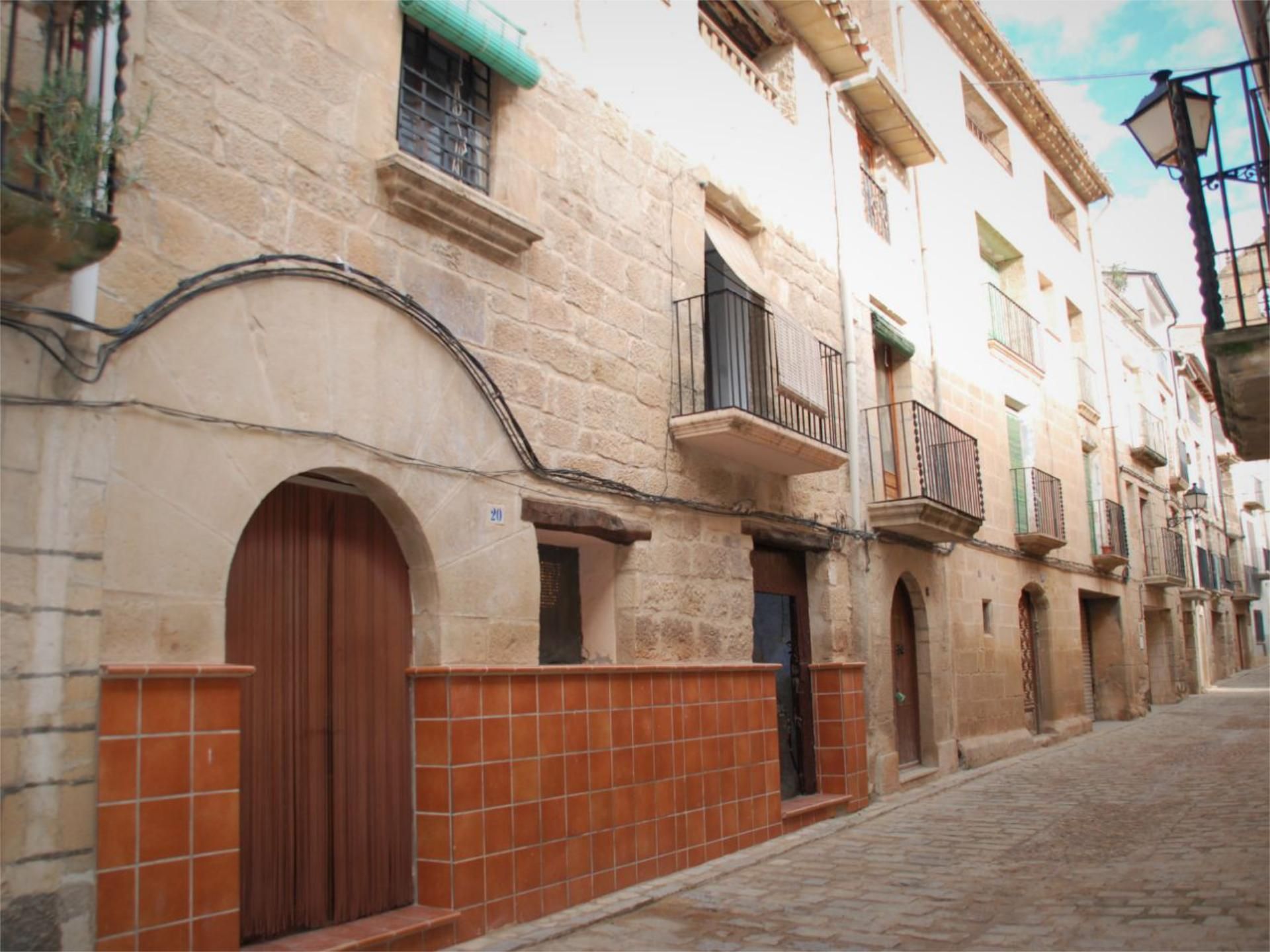 Vista exterior de Casa o xalet en venda en Mazaleón amb Terrassa i Balcó