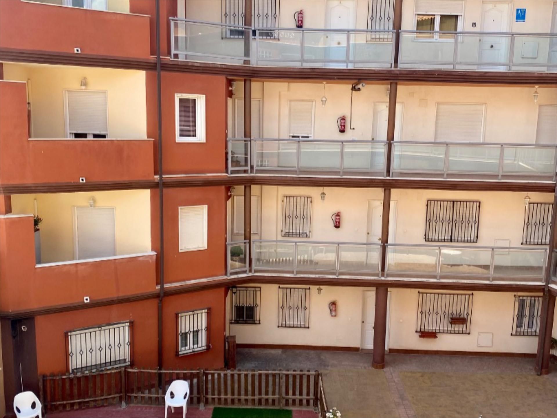 Exterior view of Flat to rent in Baeza  with Air Conditioner, Heating and Parquet flooring