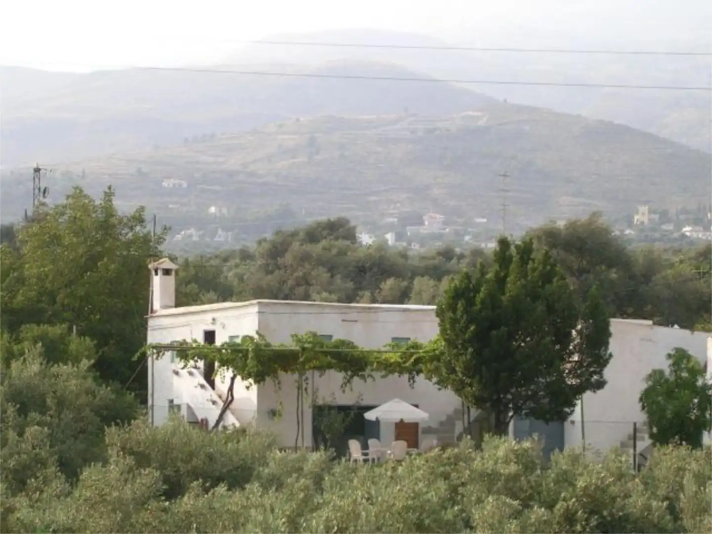 Außenansicht von Wohnung zum Verkauf in Órgiva mit Terrasse, Schwimmbad und Balkon