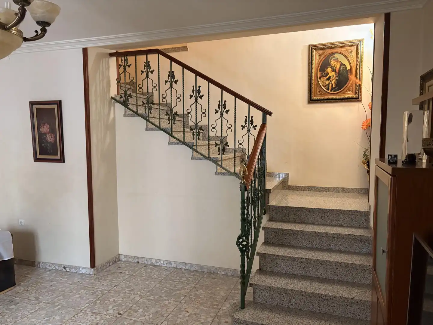 Casa adosada en venda en La Guardia de Jaén amb Aire condicionat, Terrassa i Balcó
