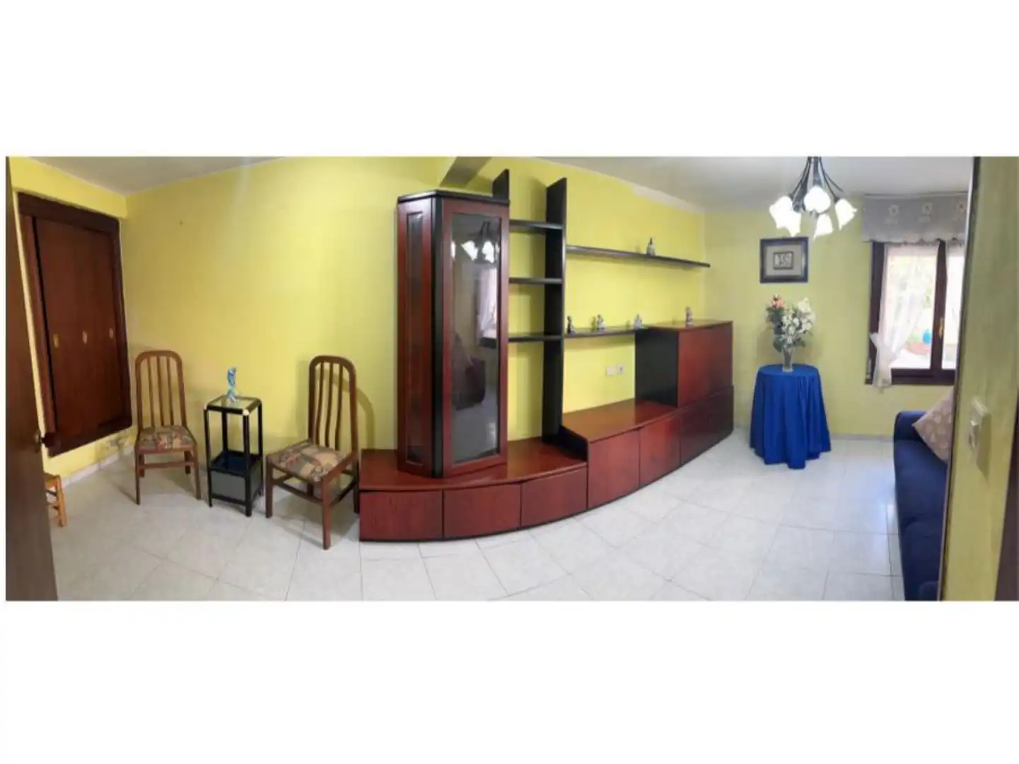 Casa o chalet en venta en Plaza la Villa, 1, Santoña Sala de estar de Casa o chalet en venta en Santoña con Jardín privado, Trastero y Amueblado
