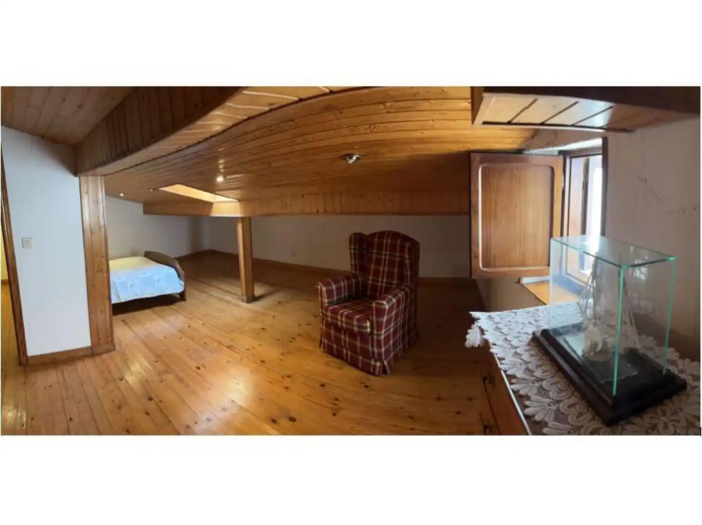 Casa o chalet en venta en Plaza la Villa, 1, Santoña Habitación de Casa o chalet en venta en Santoña con Jardín privado, Trastero y Amueblado