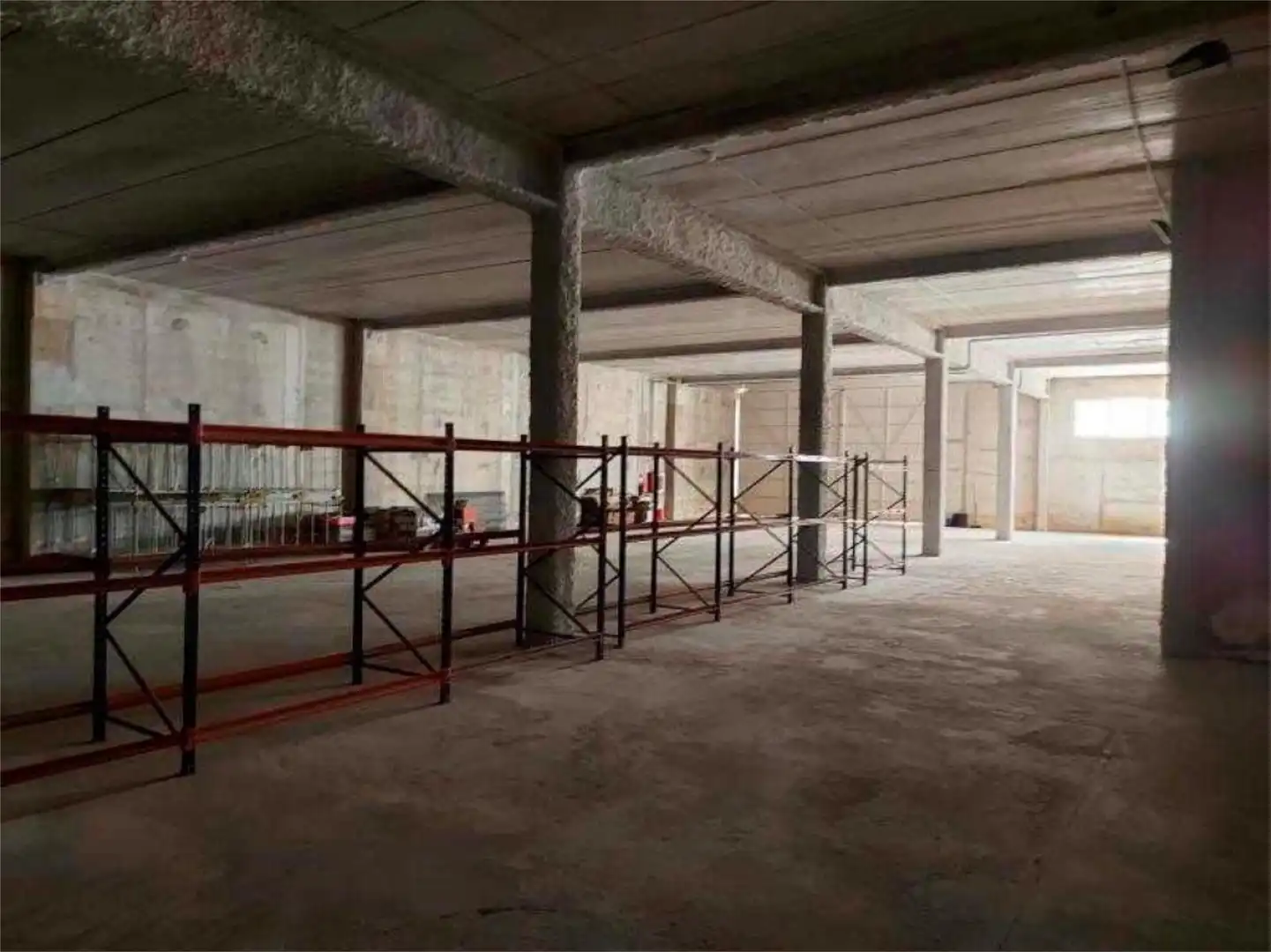 Fabrikhallen zur Miete in Carrer Campello, 8, Balcón de Finestrat - Terra Marina Fabrikhallen zur Miete in Finestrat mit Klimaanlage und Heizung