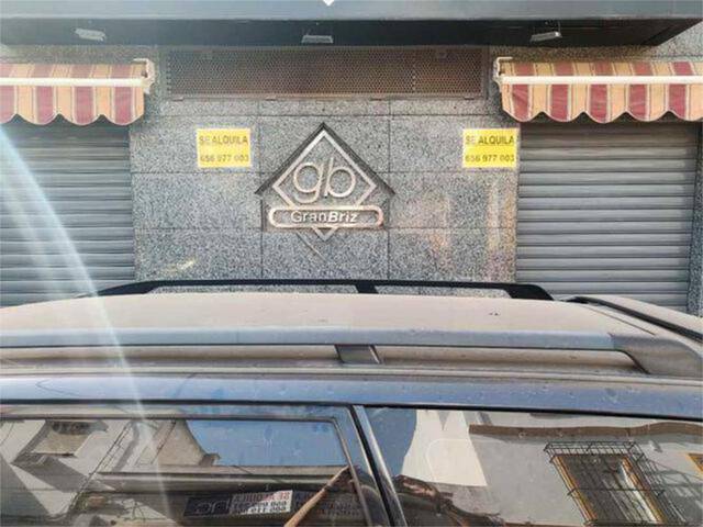 Local comercial en Alquiler en El Cerro