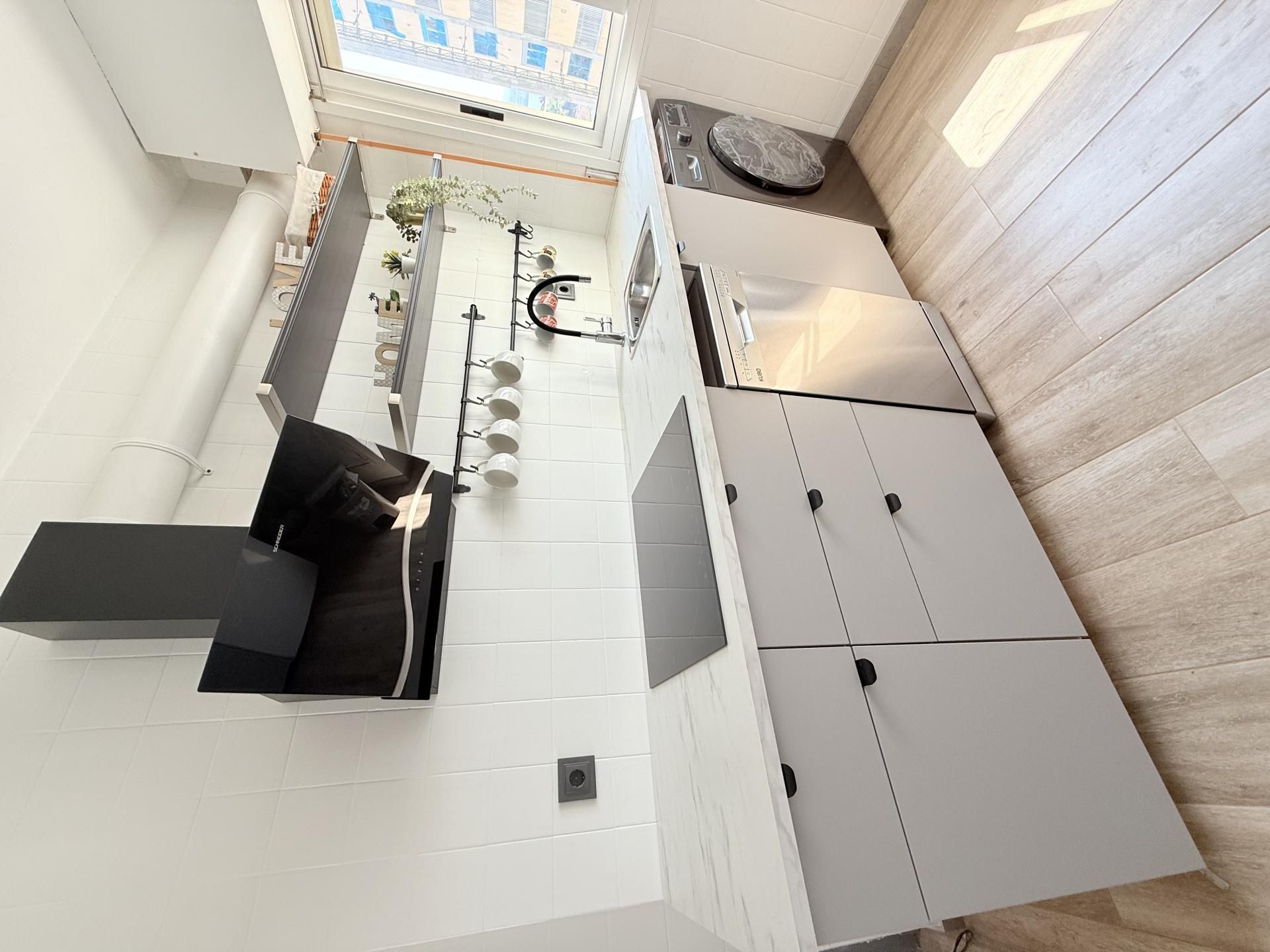 Kitchen of Flat to share in Ferrol  with Furnished