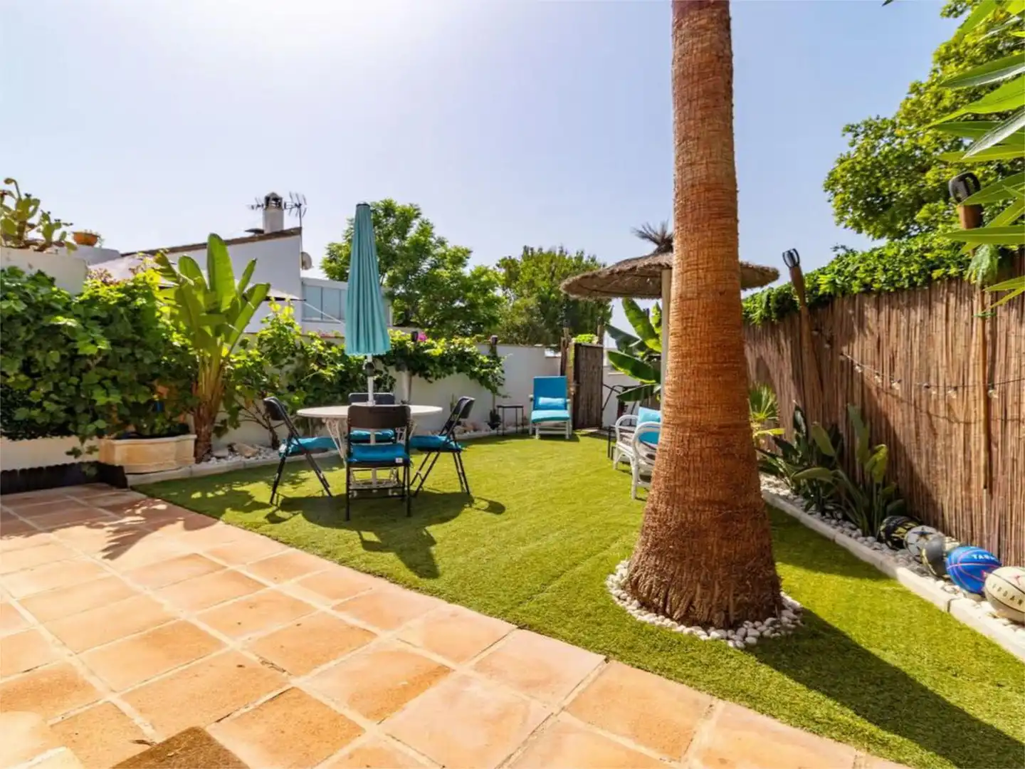 Casa o chalet de alquiler en Calle Maestro Chueca, 14, Bahía Dorada Jardín de Casa o chalet de alquiler en Estepona con Aire acondicionado, Calefacción y Jardín privado