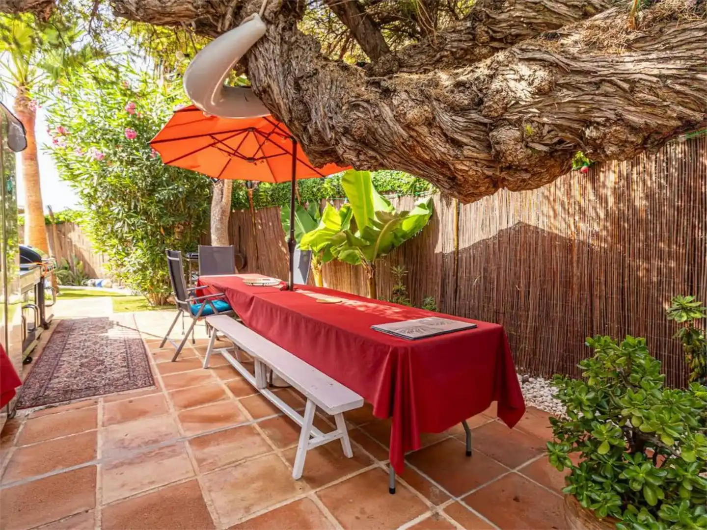 Casa o chalet de alquiler en Calle Maestro Chueca, 14, Bahía Dorada Jardín de Casa o chalet de alquiler en Estepona con Aire acondicionado, Calefacción y Jardín privado