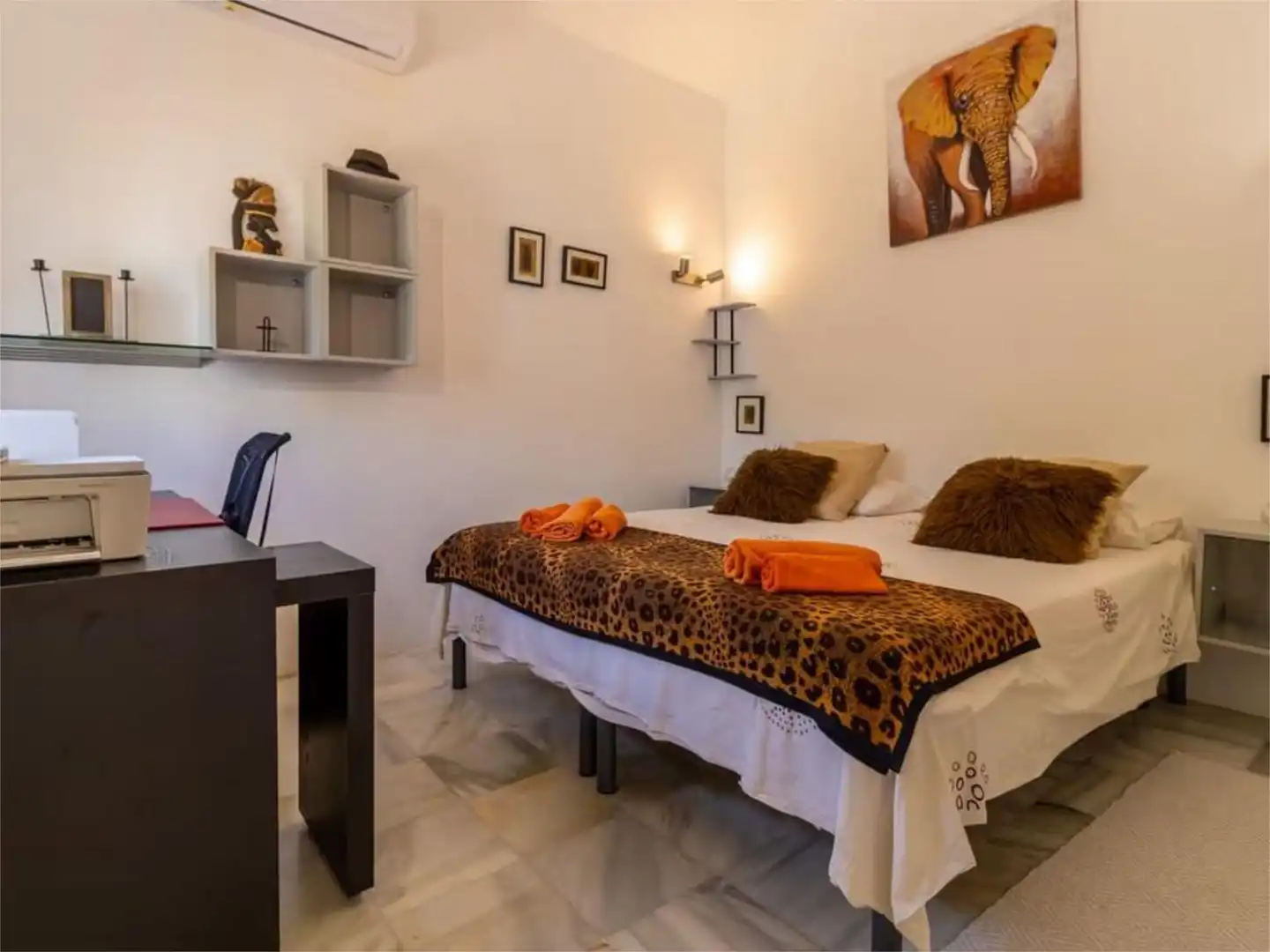 Casa o chalet de alquiler en Calle Maestro Chueca, 14, Bahía Dorada Habitación de Casa o chalet de alquiler en Estepona con Aire acondicionado, Calefacción y Jardín privado
