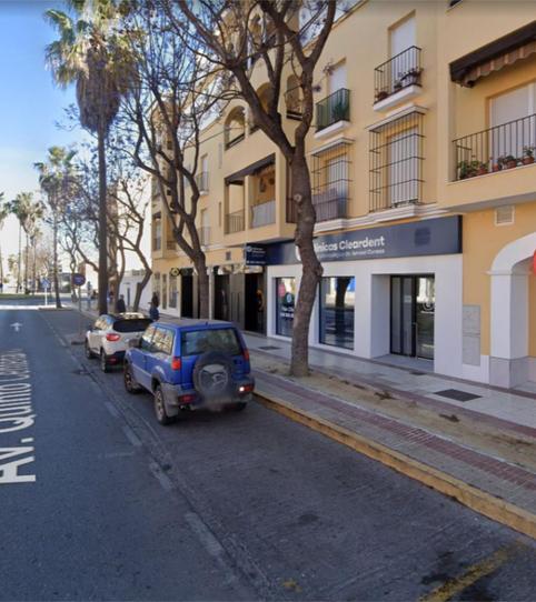 Foto 2 de Piso de alquiler en Avenida Quinto Centenario, 92, V Centenario - Piletas - Capuchinos, Cádiz