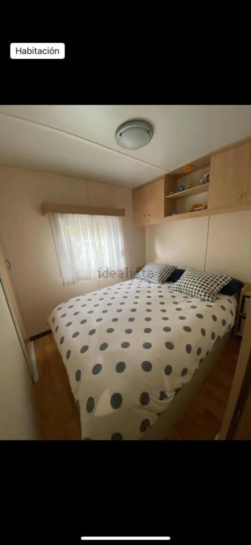 Dormitori de Casa o xalet en venda en Bañares amb Jardí privat, Terrassa i Piscina