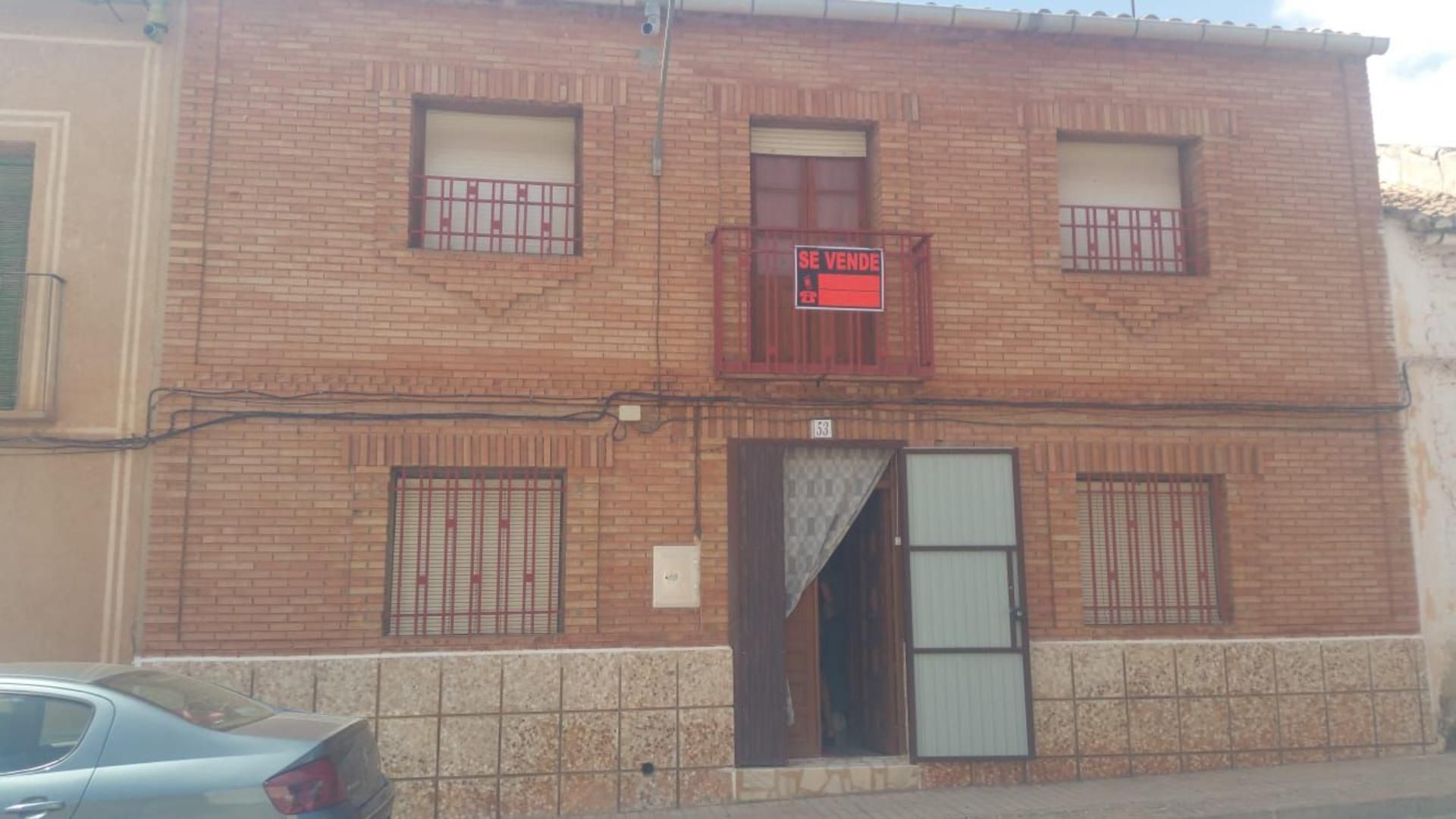 Exterior view of Country house for sale in Torre de Juan Abad  with Oven and Washing machine