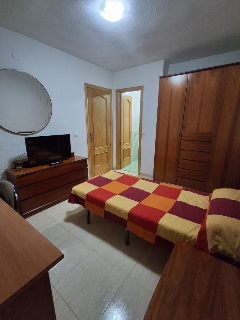 Bedroom of Flat to share in Ciudad Real Capital  with Air Conditioner, Heating and Terrace
