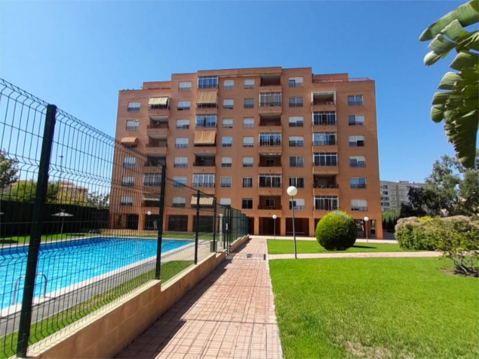 Exterior view of Flat for sale in San Vicente del Raspeig / Sant Vicent del Raspeig  with Air Conditioner, Heating and Private garden