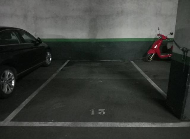 Garaje en Alquiler en Calle de Longares 8-A, 8 en Rosas - Musas