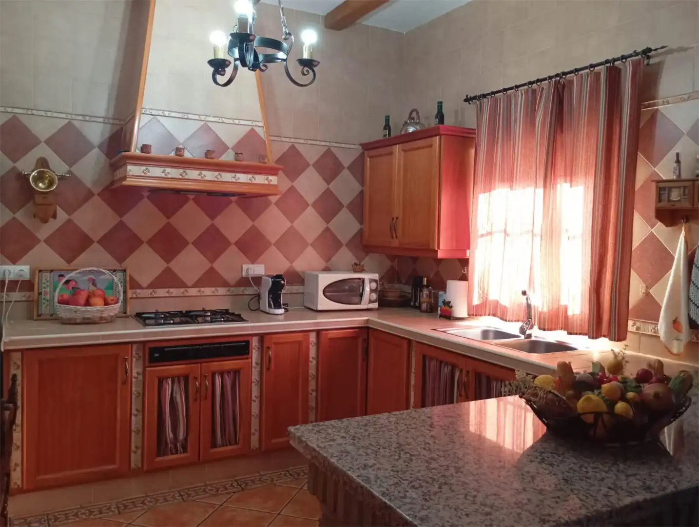 Casa o xalet en venda a Carretera el Riguelo, 22, Casariche Cuina de Casa o xalet en venda en Casariche amb Aire condicionat, Calefacció i Traster