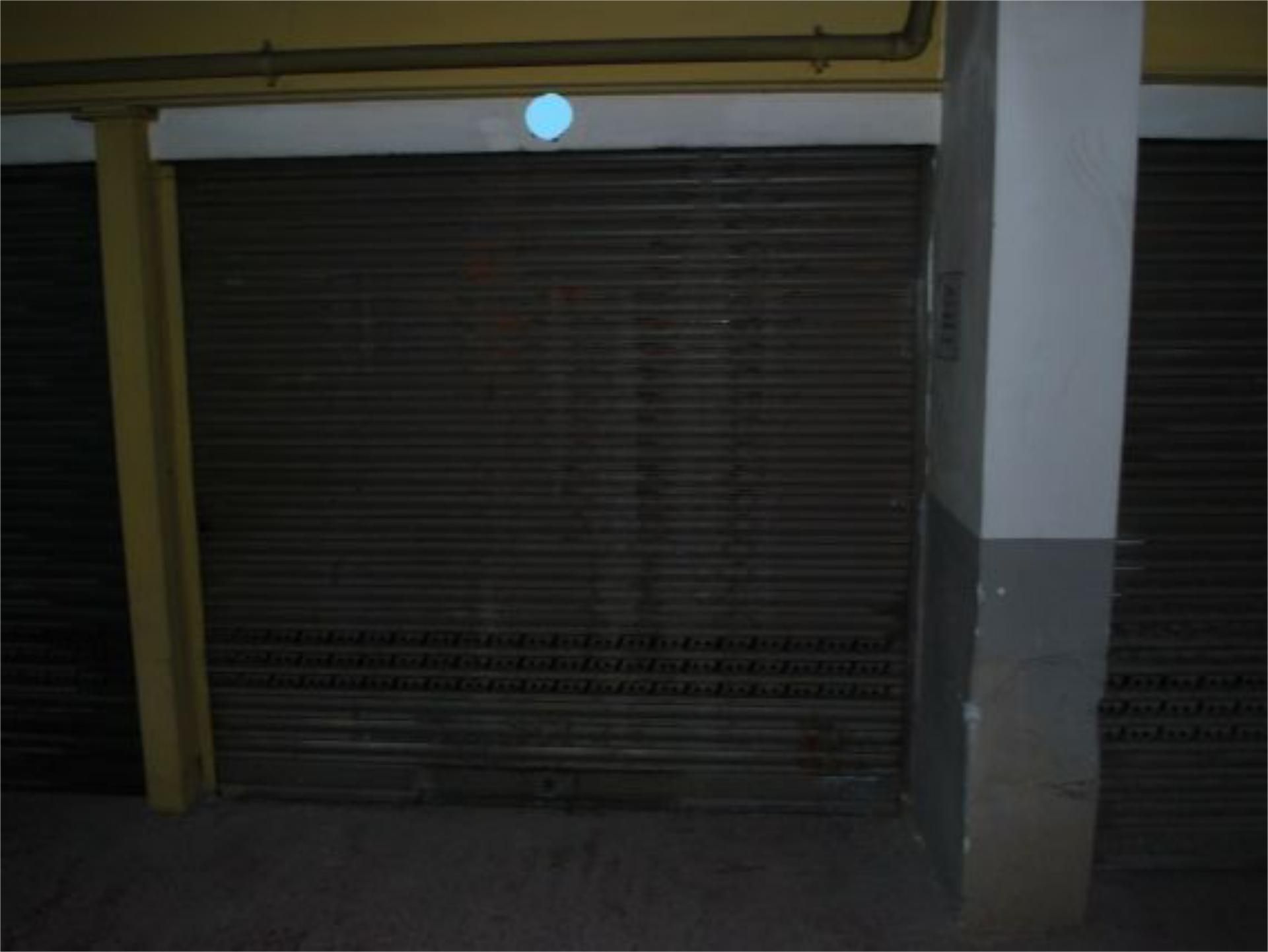 Box room to rent in Montblanc