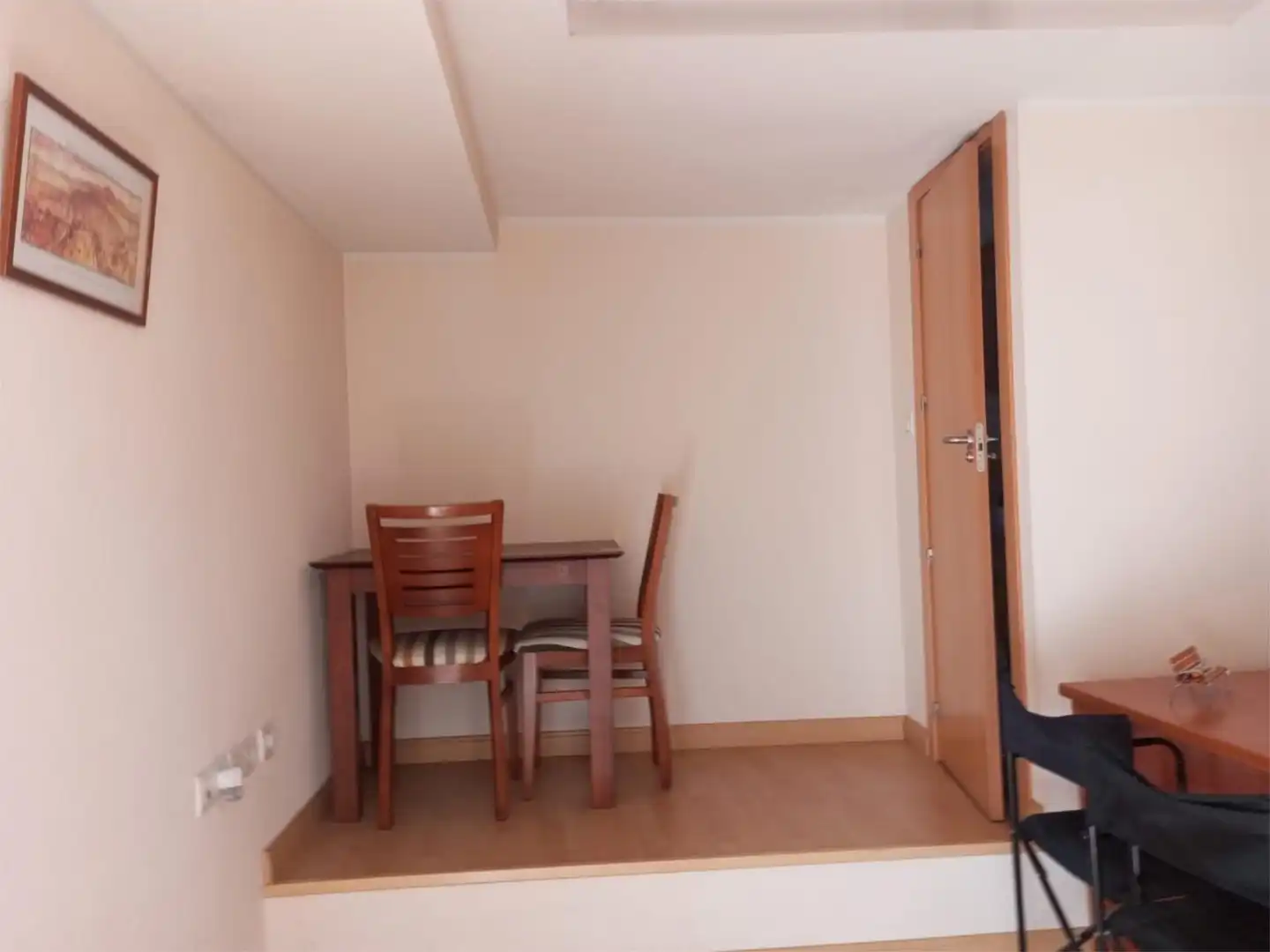 Bedroom of Commercial properties for rent in El Casar  with Parquet flooring and Furnished