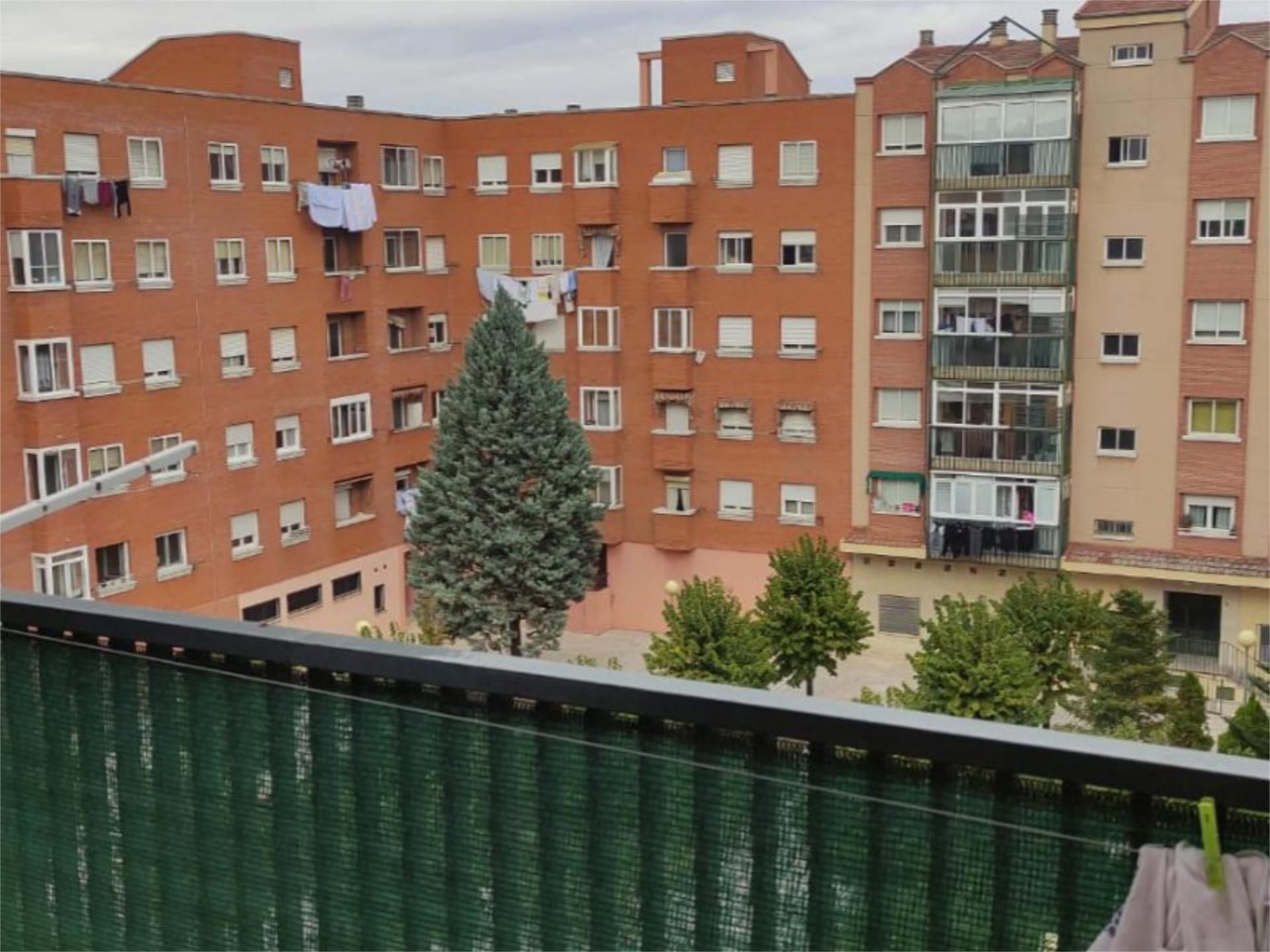 Terrassa de Pis de lloguer en Salamanca Capital amb Calefacció, Parquet i Moblat