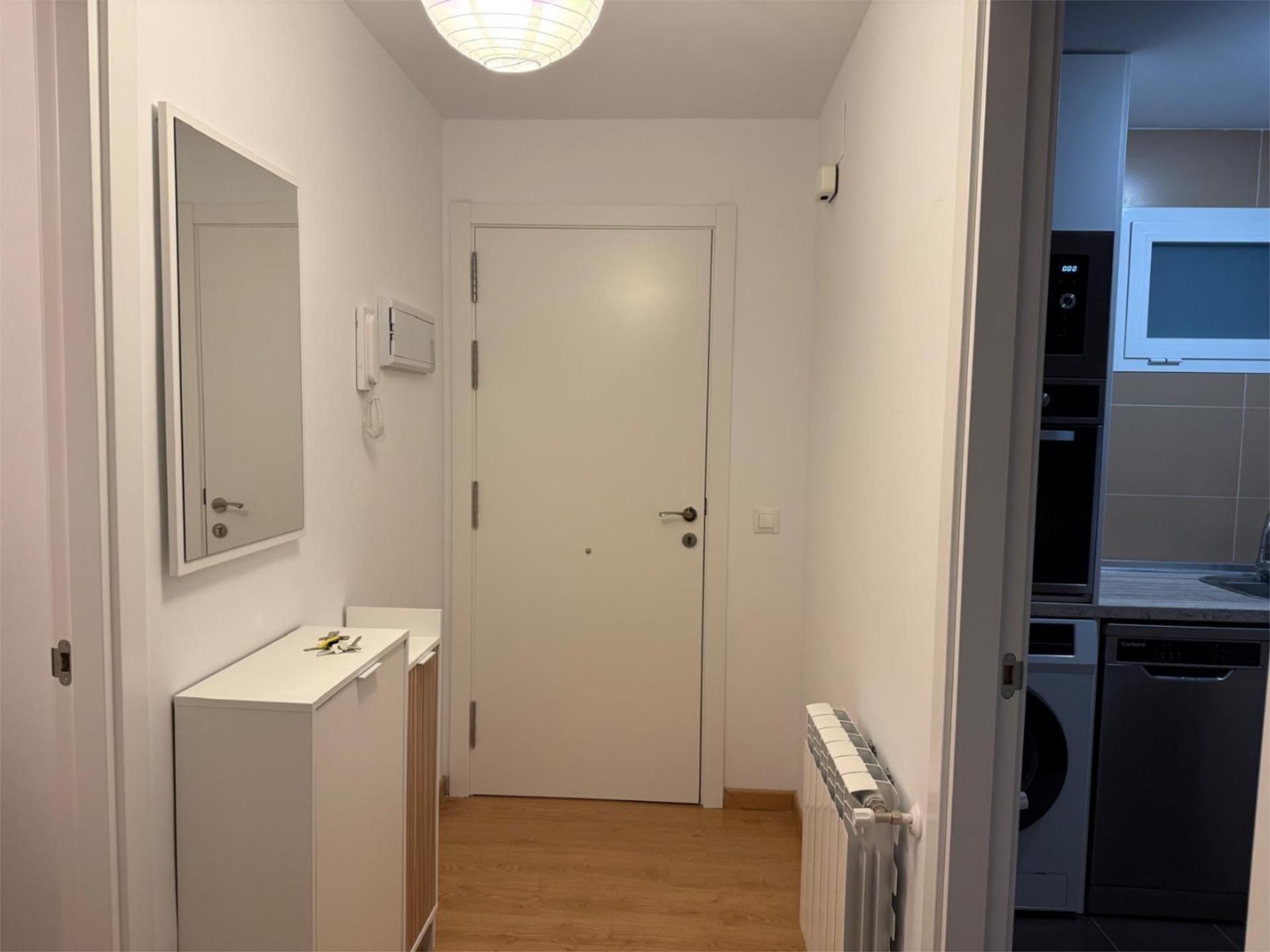 Flat to rent in Mora  with Air Conditioner, Heating and Storage room