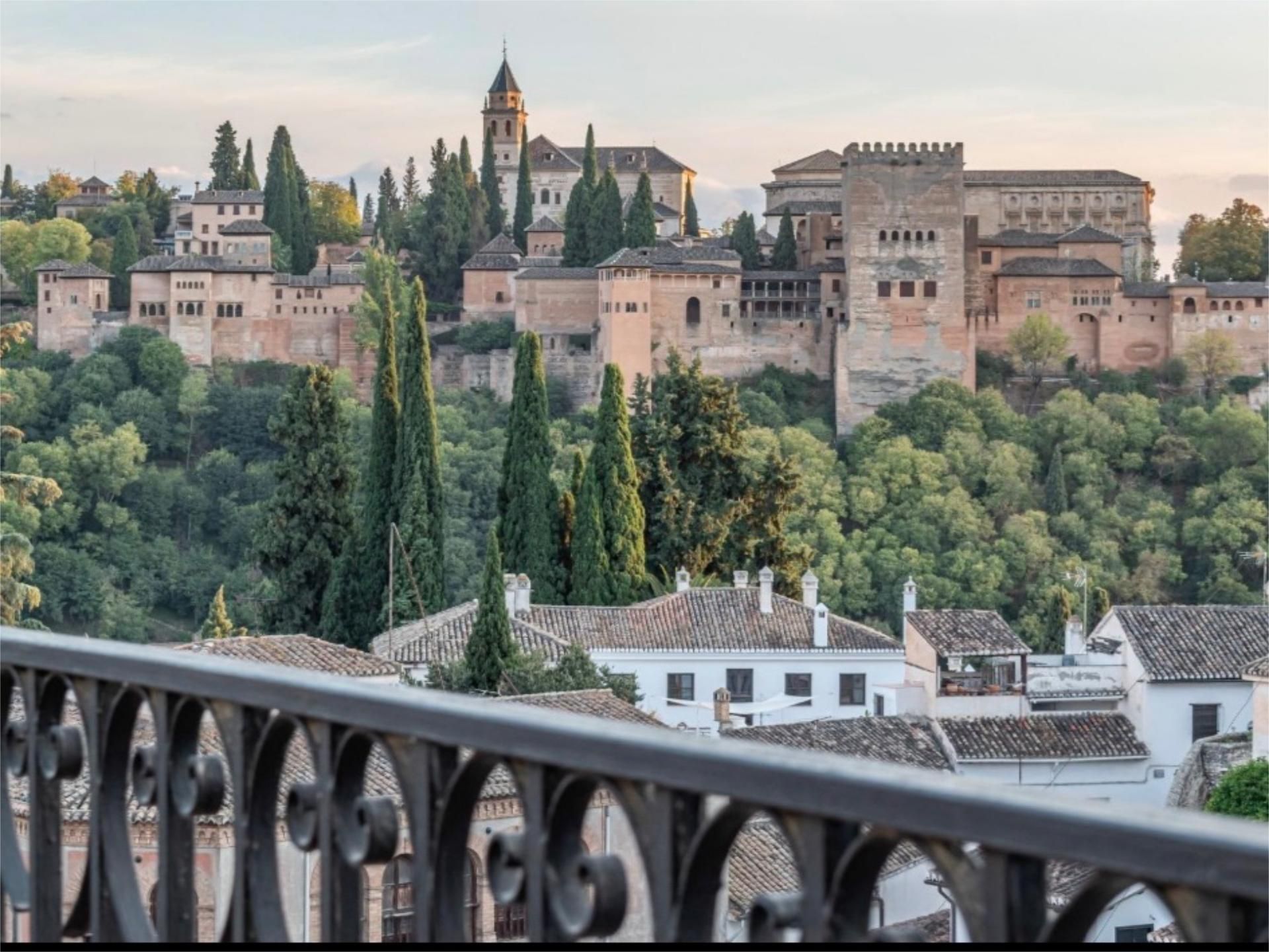 Exterior view of House or chalet to rent in  Granada Capital  with Air Conditioner and Terrace